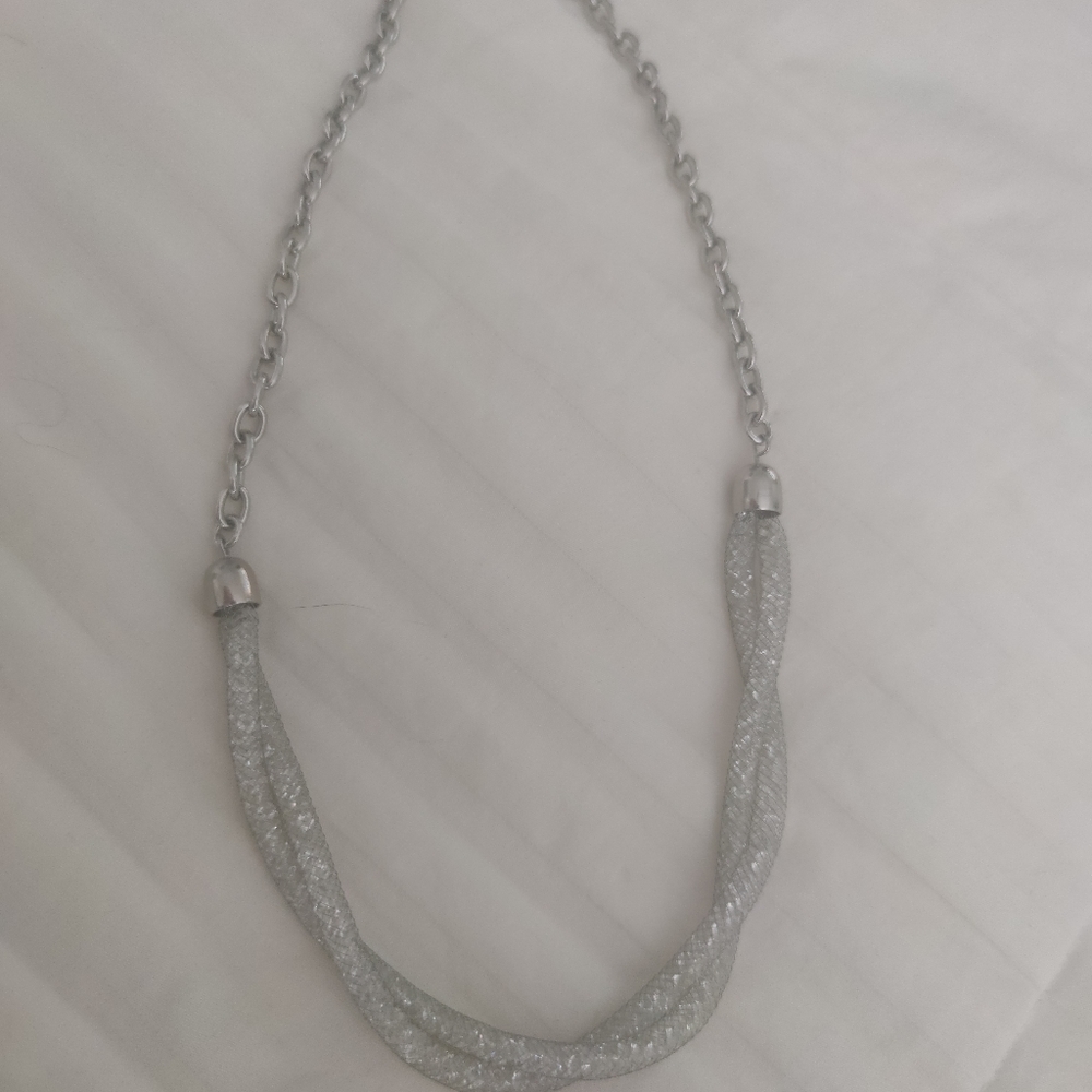 Beautiful Sparkle Necklace